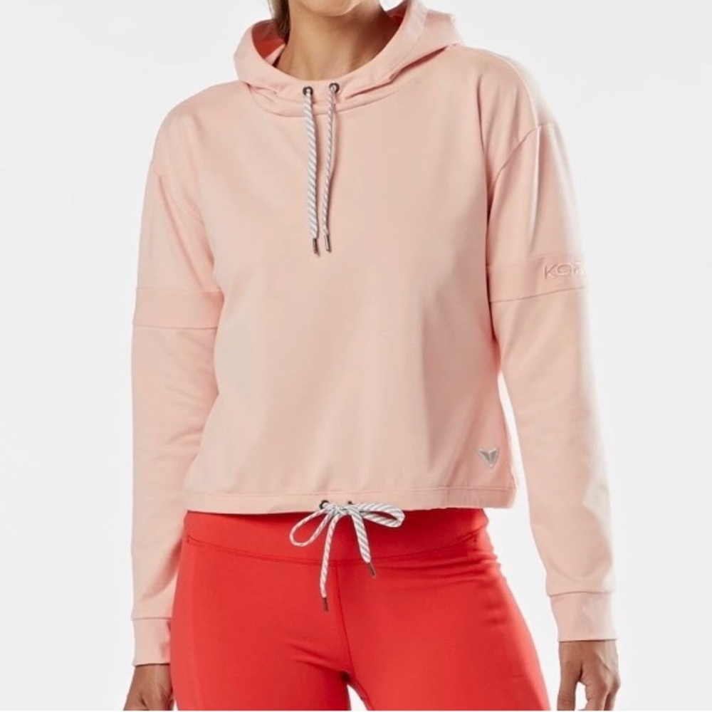 (2 for $35 deal)Women’s korsa valiant cropped hoodie in “peach blast”size medium